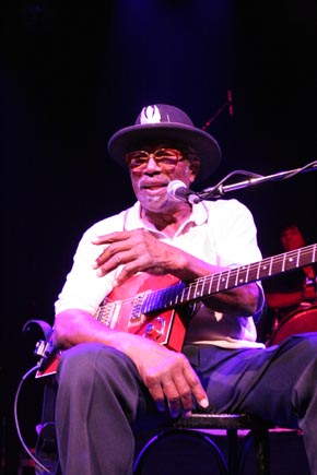 Bo Diddley & The Debby Hastings Band