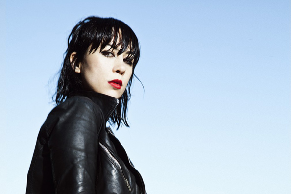 Het wavehart van Dum Dum Girls 