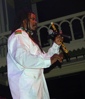 Luciano / Andrew Tosh